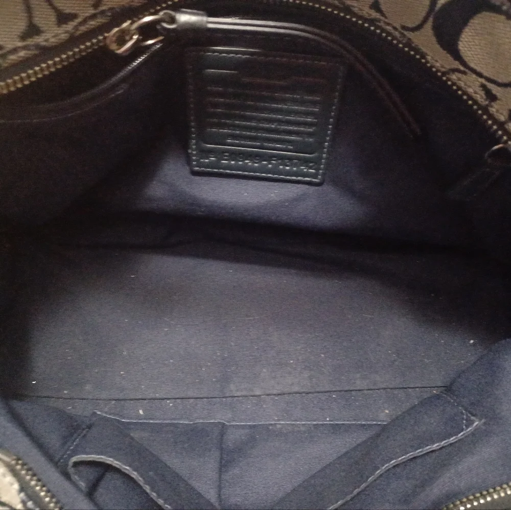 Purse - Picture 3 of 6